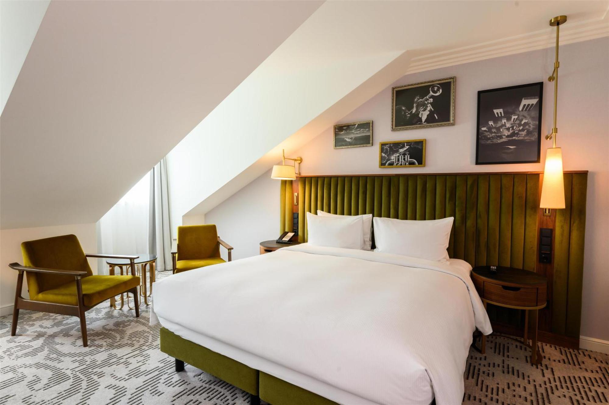 King Room Courtyard